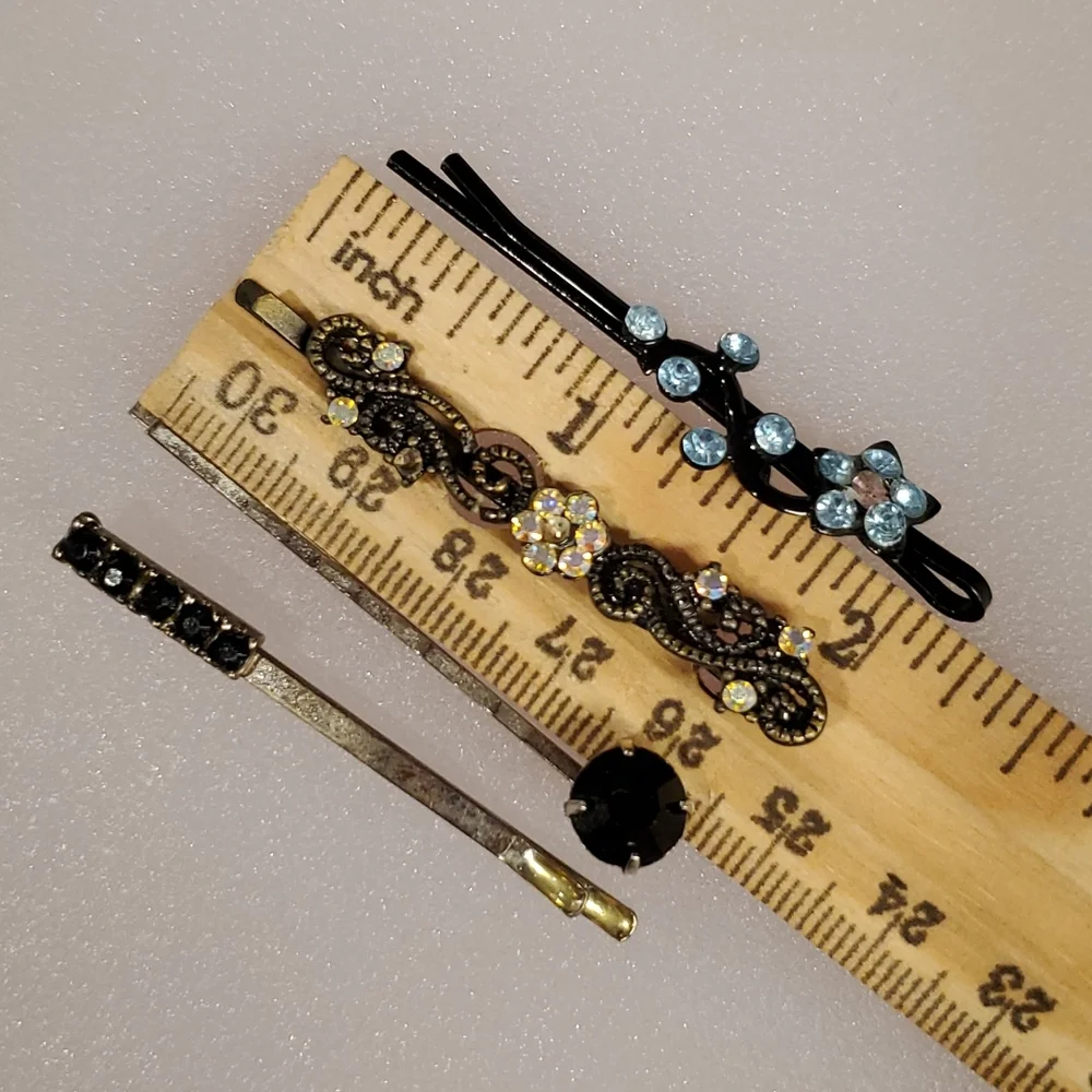 Set of 4 rhinestone embellished bobby hair pins AB blue and black floral motif